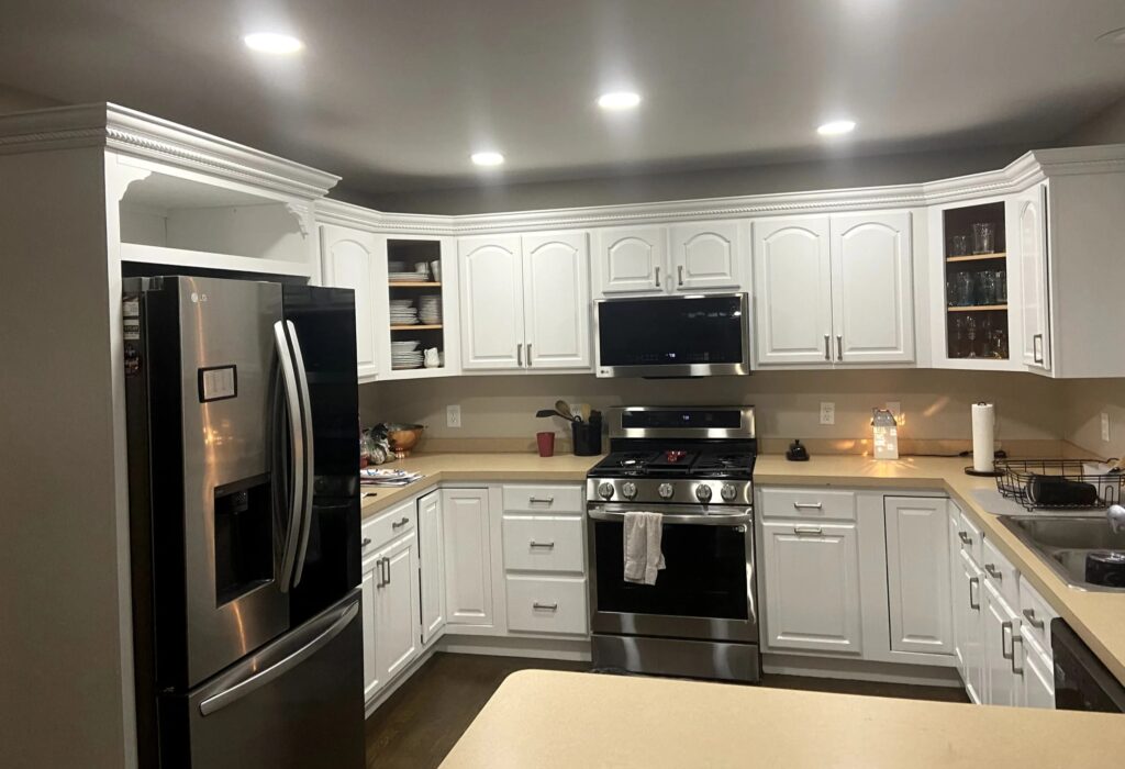 image showing kitchen cabinets painter near me