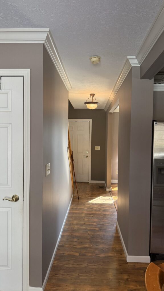 image showing house-painting-contractor-near-me