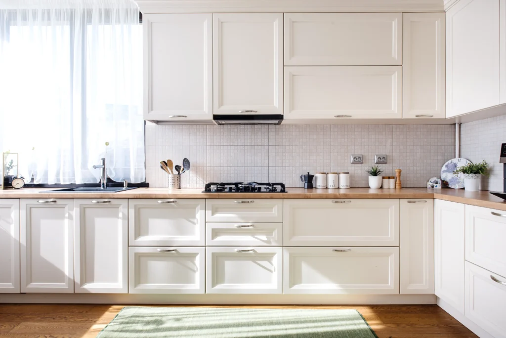 How to paint kitchen cabinets without sanding Four Seasons Painting Co (5)