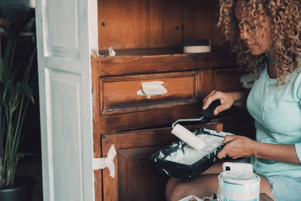 How to paint kitchen cabinets without sanding Four Seasons Painting Co (8)