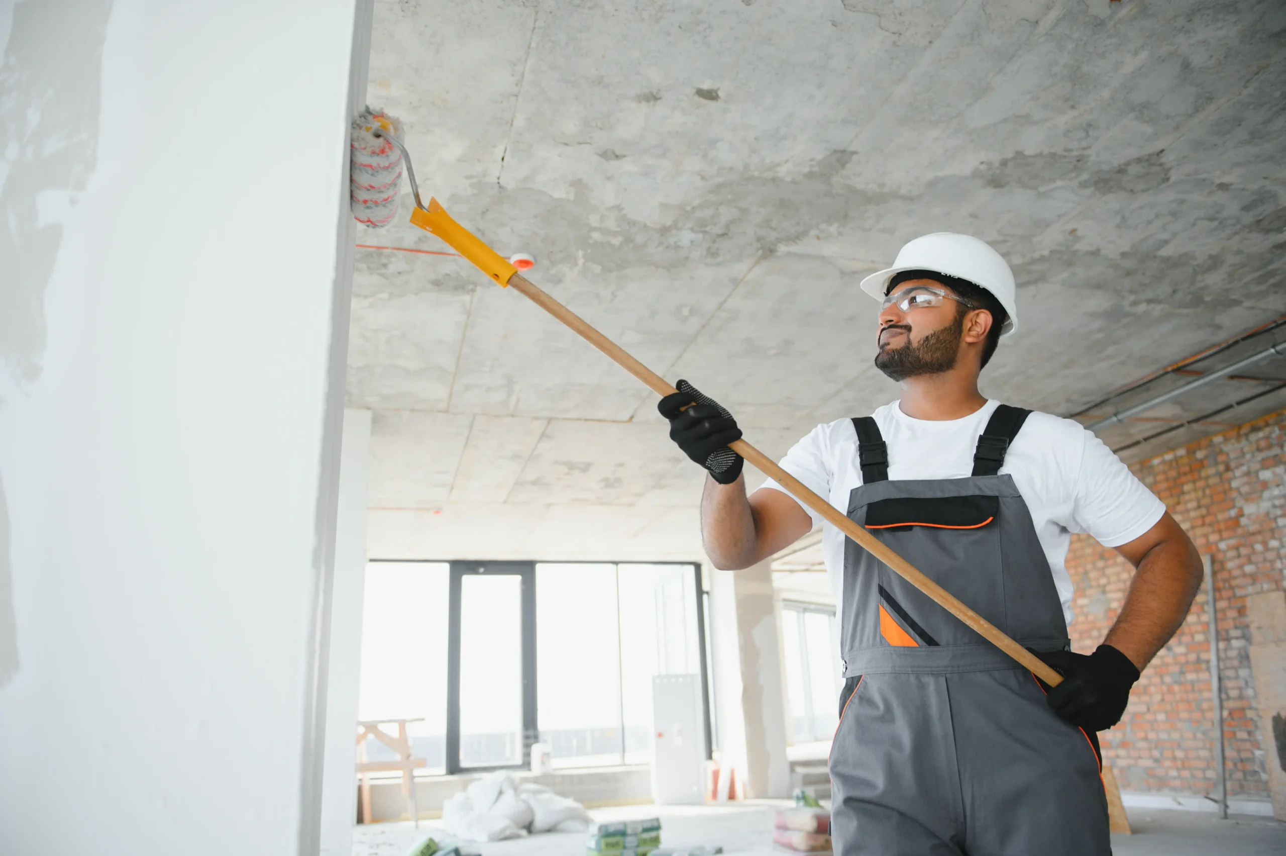 What Do House Painters Charge Per Hour
