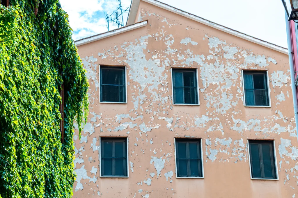 How Much Does It Cost To Paint Exterior Commercial Building Wickliffe Ohio