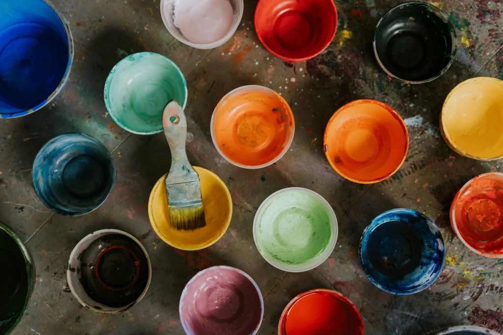 how long to wait between coats of paint Near Me